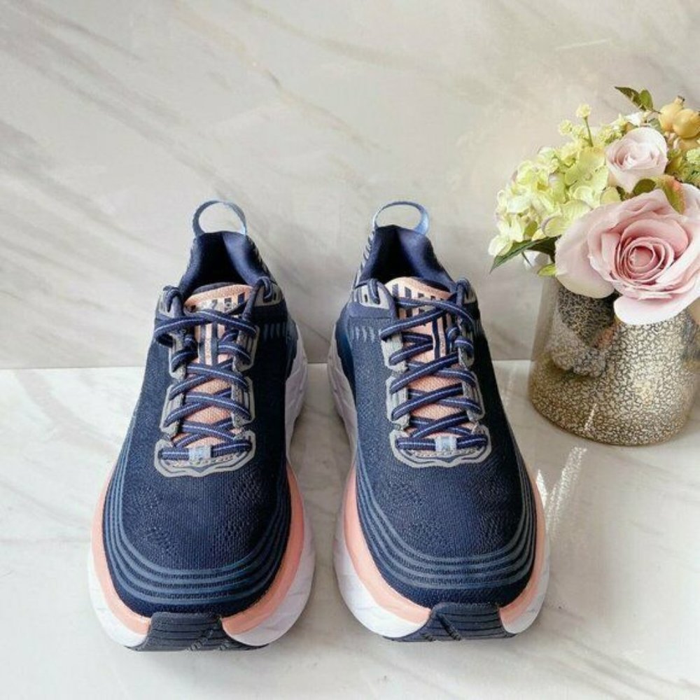 Hoka One One Bondi 6 Lightweight Running Shoe - Picture 5 of 9